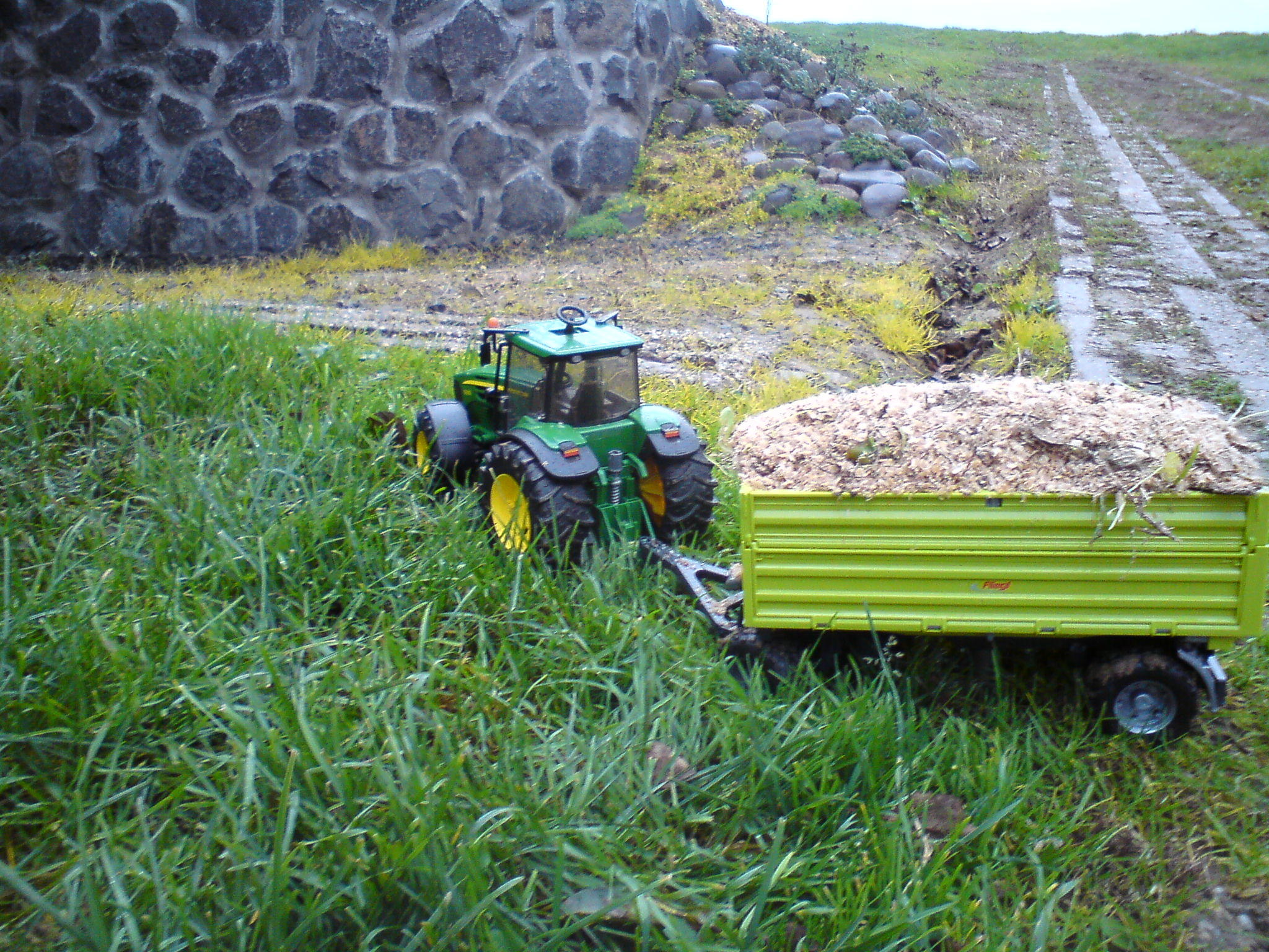 johndeere , fliegl.jpg
